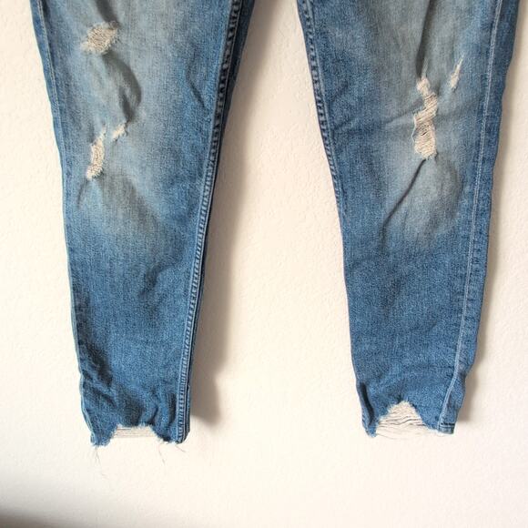 MOTHER Denim The Flirt Jeans High Rise Size 27 Cold Feet Fray Distressed Taper - Picture 10 of 11